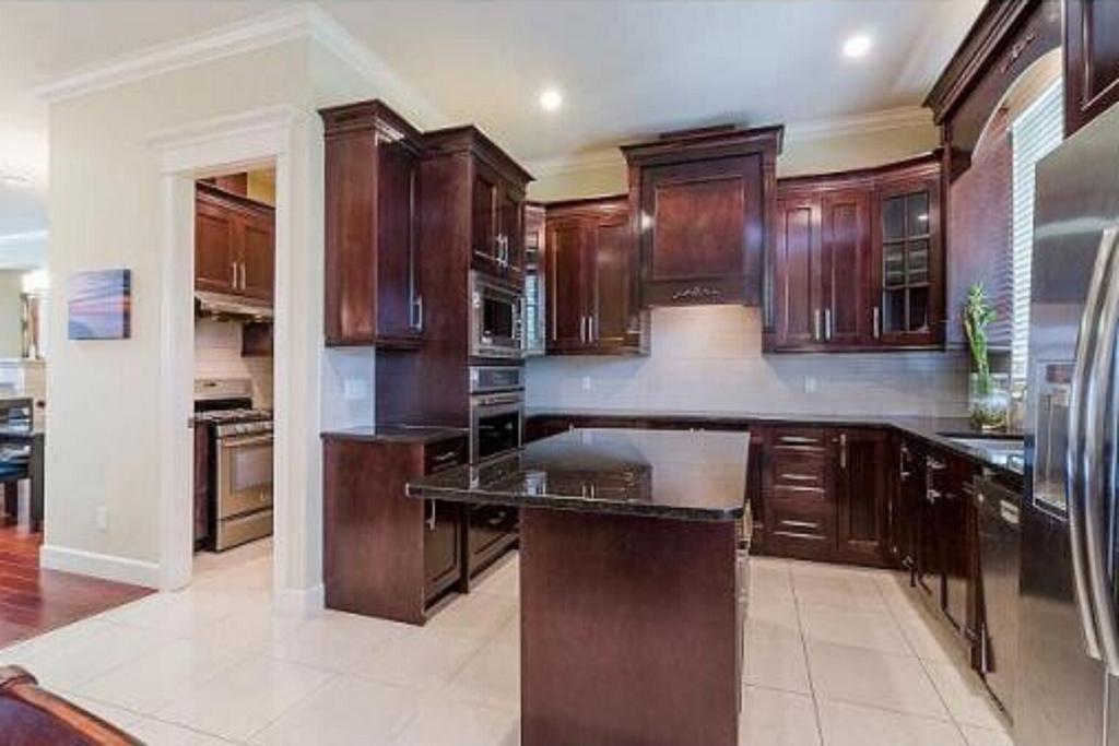 Imperial House Bed & Breakfast Burnaby Luaran gambar